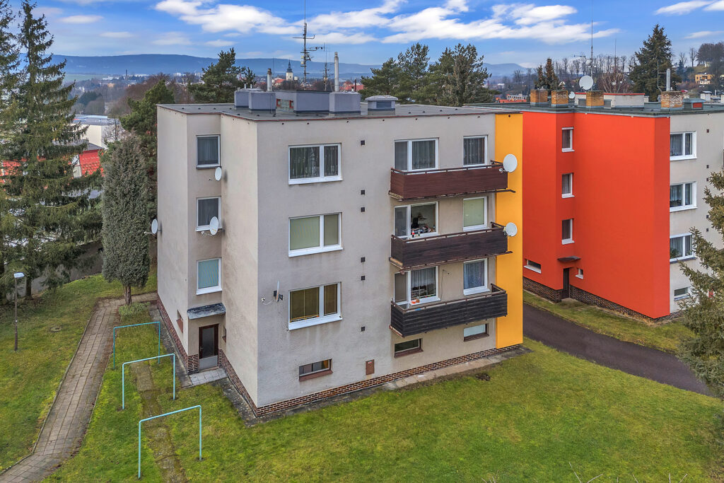 Cihlový dům, prodej byt 3+1 69 m² + garáž, Nerudova 1227/7, Moravská Třebová