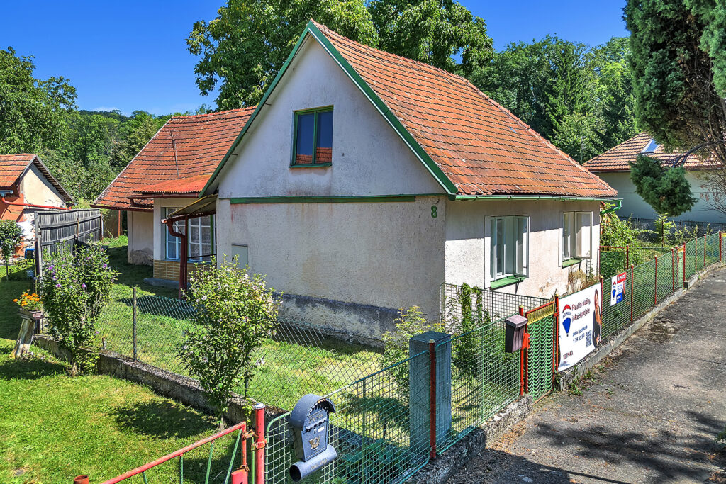 Rodinný dům v původním stavu, prodej 75 m², Štěnec 8, Jenišovice